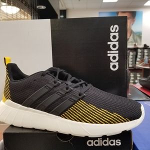 Mens Adidas sneakers